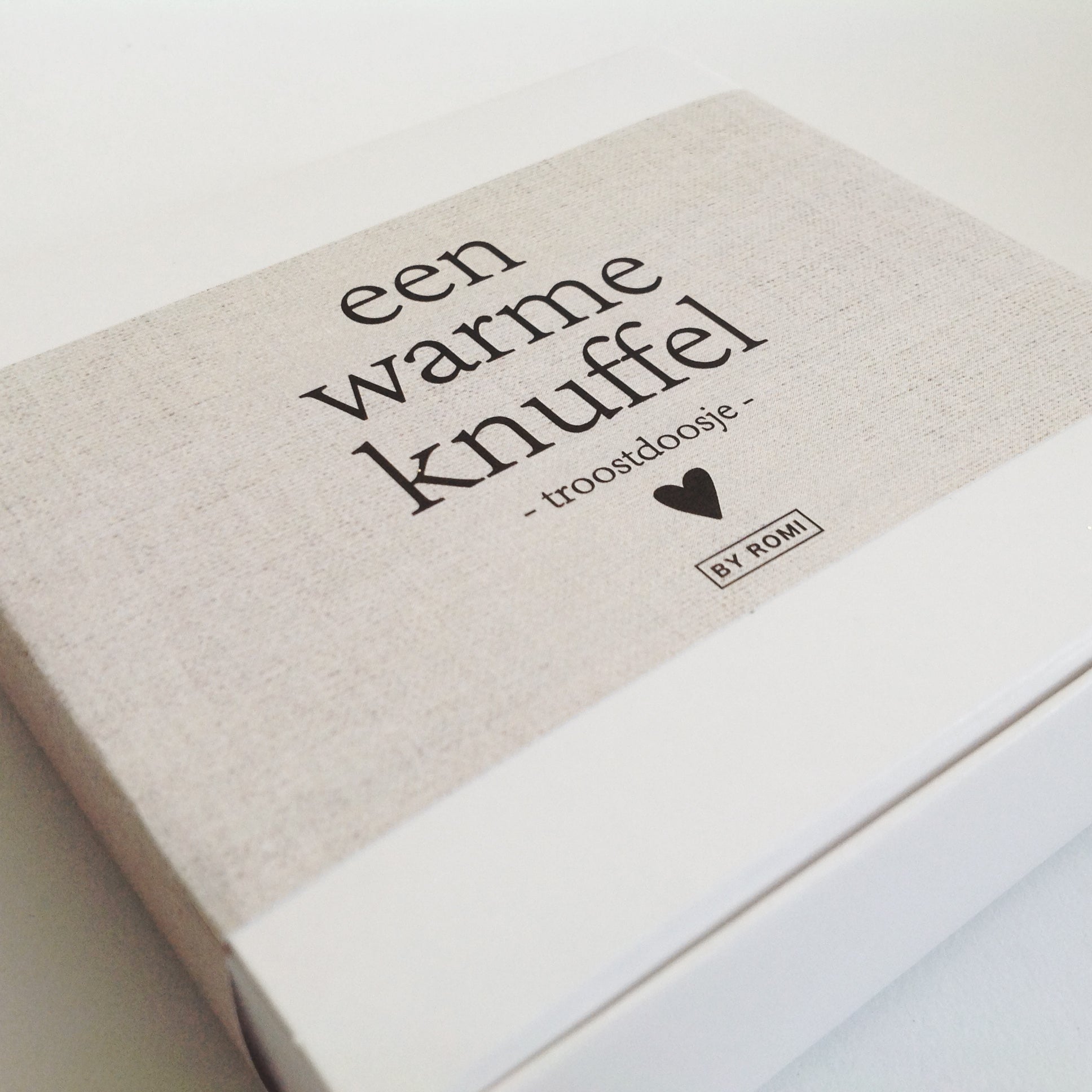 Troostdoosje | droogbloemen | Een warme knuffel