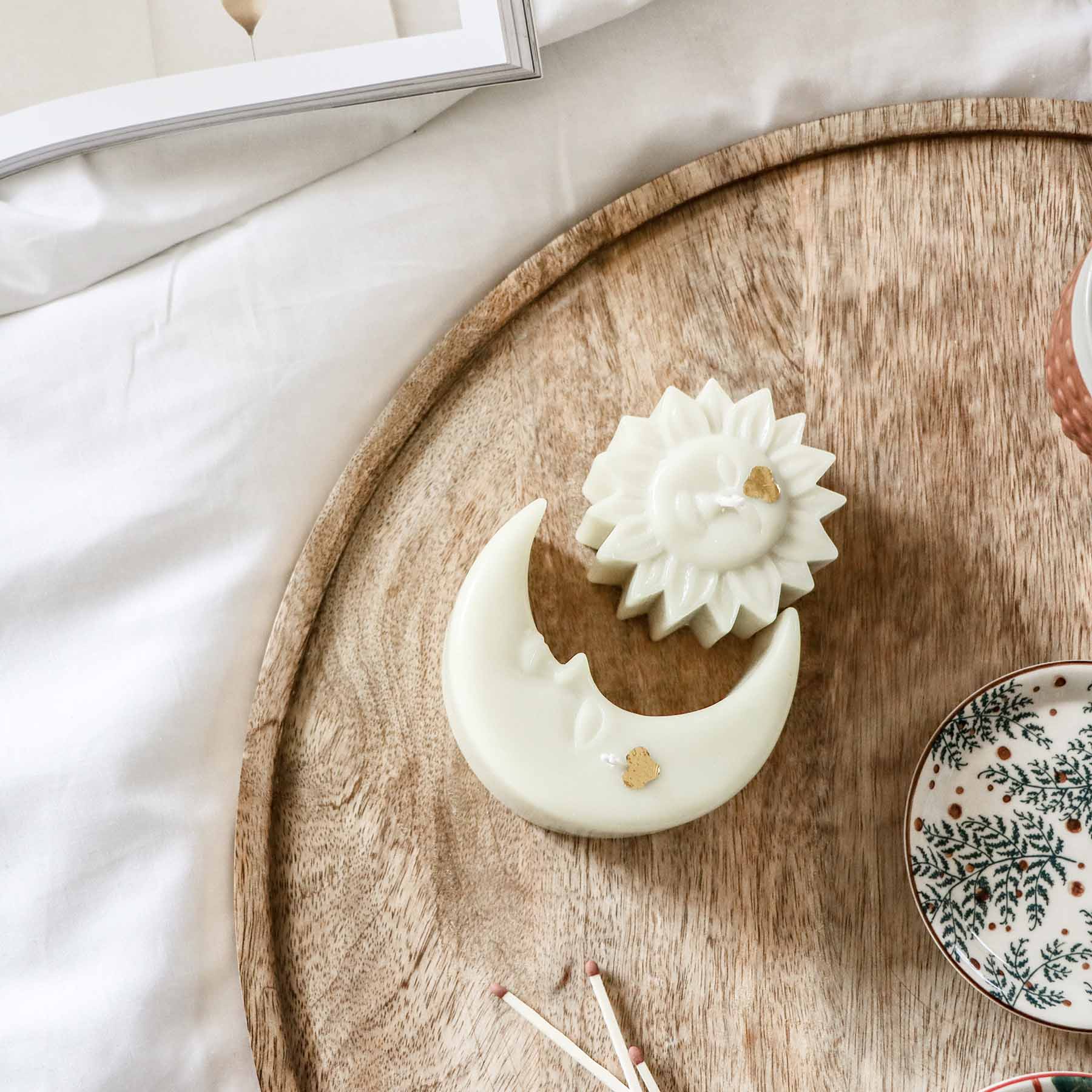 Kaarsen | To the sun & moon | wit