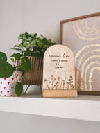 Houten wenskaart met standaard | Bloemen |  A mothers love